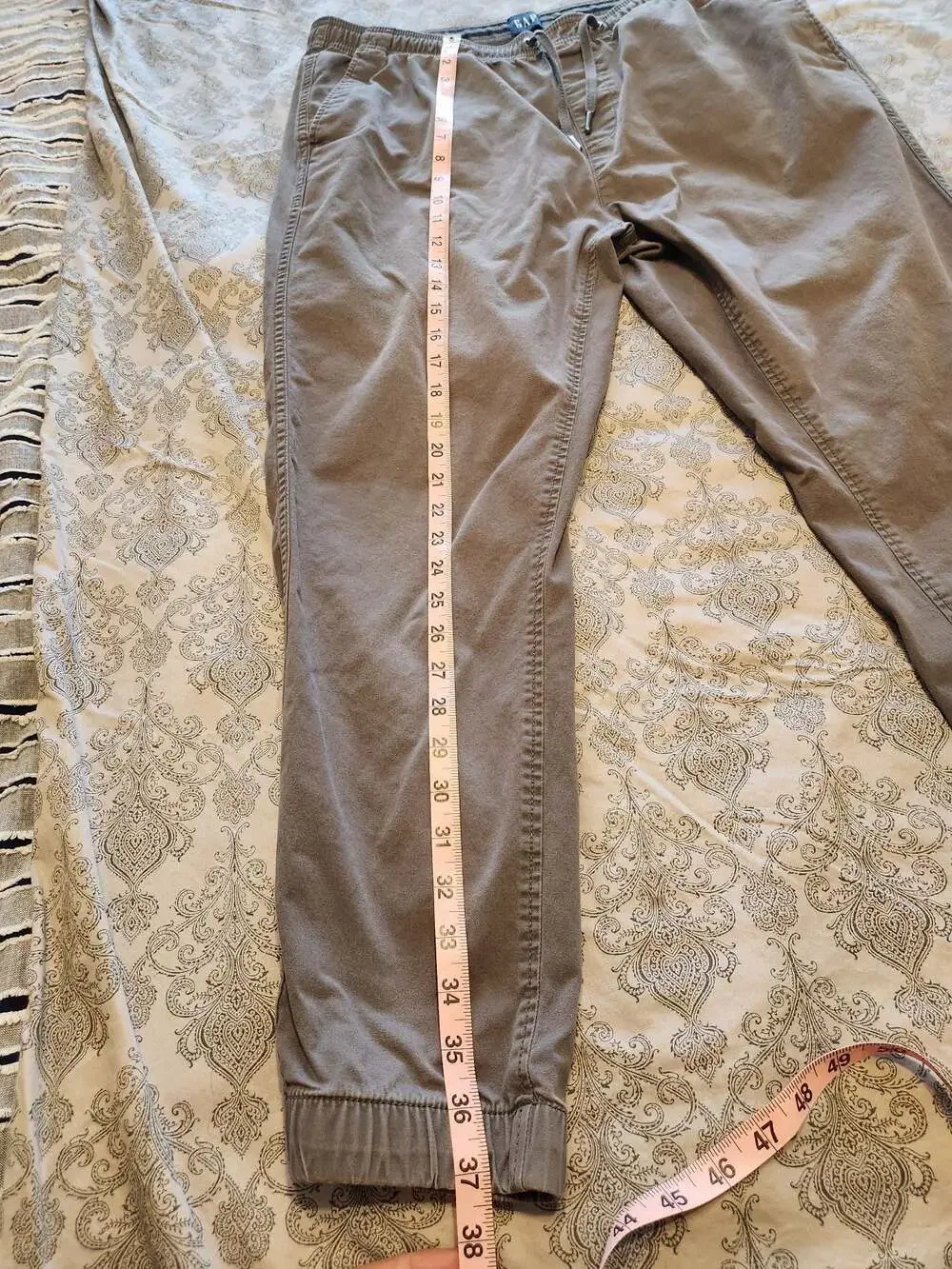 Gap Men's Gray Drawstring Elastic Waist Jogger Pants